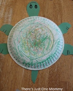 Paper plate turtle craft