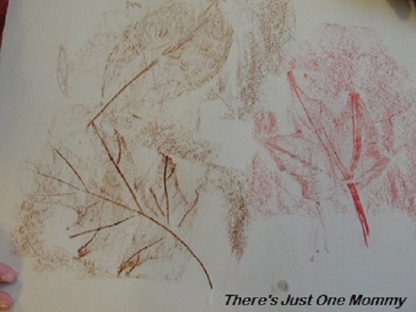 preschooler leaf activity- leaf rubbings with brown and red crayons