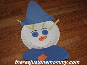 preschooler scarecrow craft