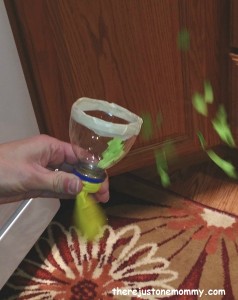 how to make a confetti popper