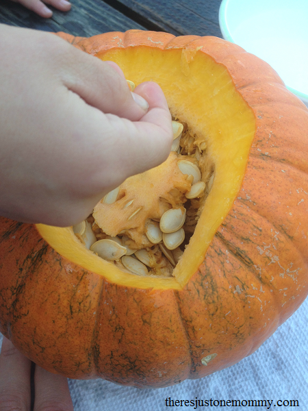 why pumpkins float