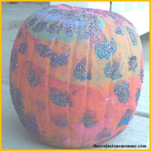 paint and glitter pumpkin -- simple no carve pumpkin craft for kids