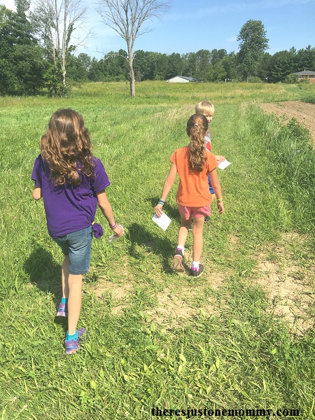 kids survival skills activity: marking a trail